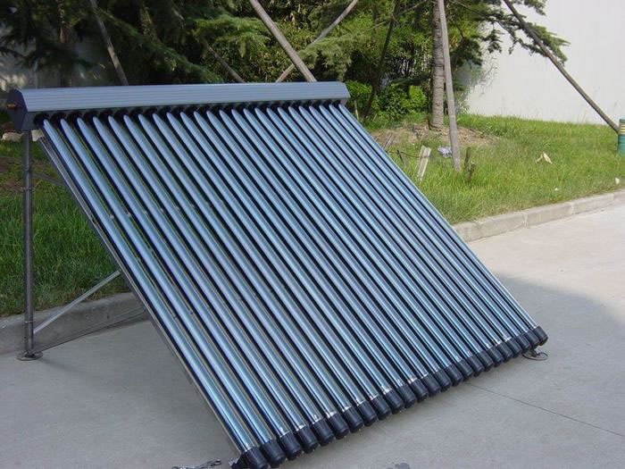 Evacuated tube solar collector, 