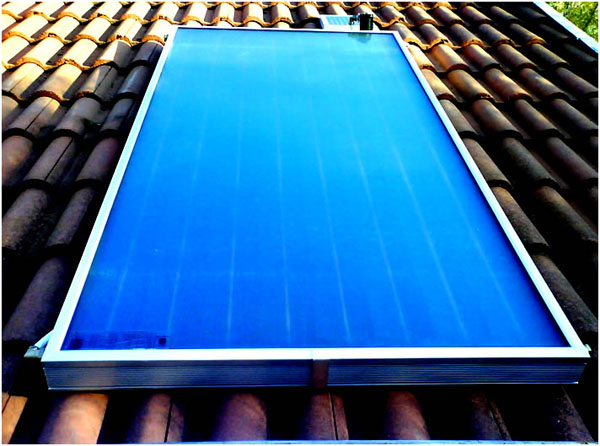 Flat plate split solar water heater, 