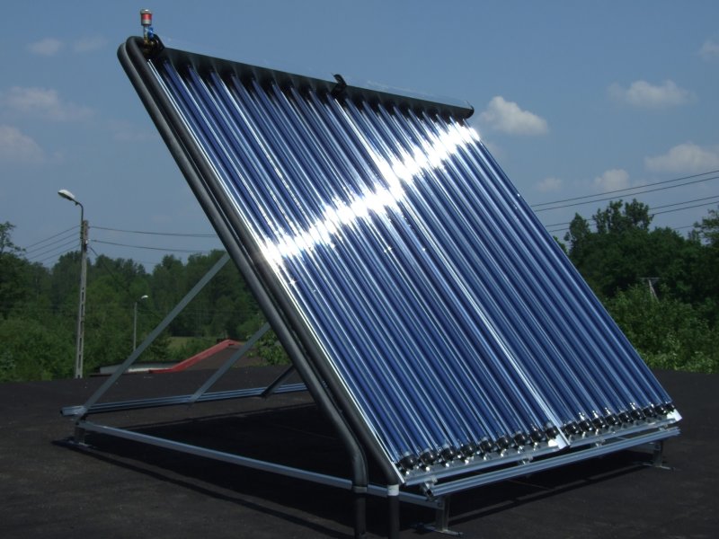 Pressured evacuated tube solar collector, 