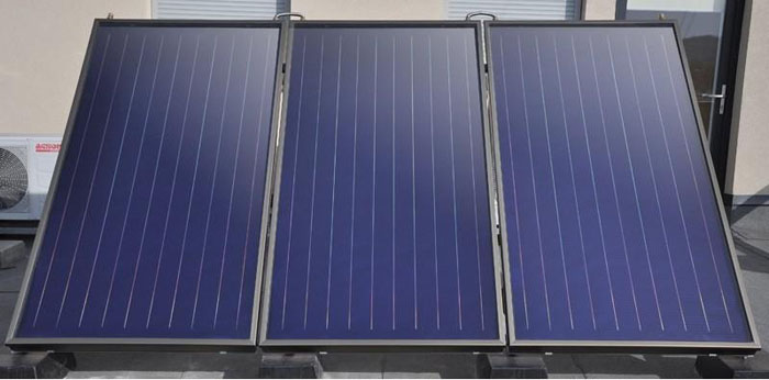 Split pressurized flat plate solar water heater, 