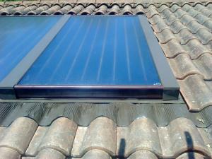 Blue coating solar flat plate
