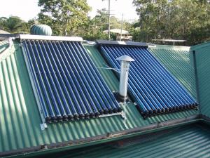 Cpc solar collector